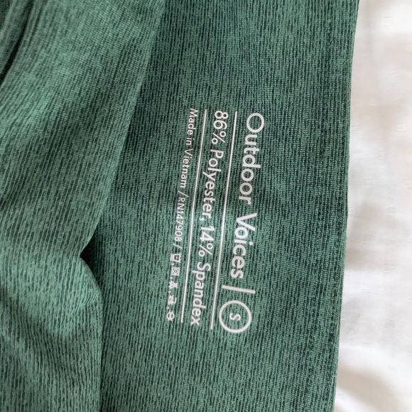 Outdoor Voices 3/4 Warmup Legging (Forest) - Picture 3 of 4